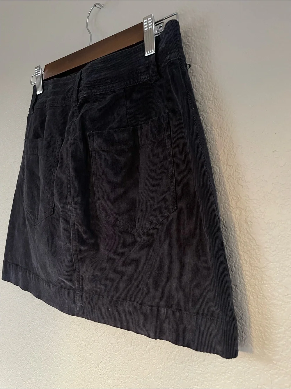Faherty Women’s Size 2 Corduroy Mini Skirt Dark Gray Garment Dyed